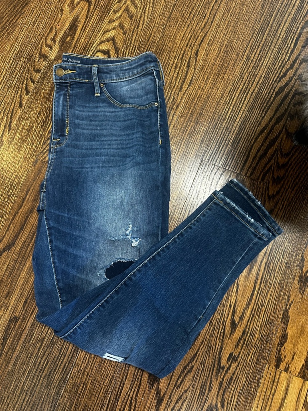 Classic High-Rise Dark Blue Women's Jeans